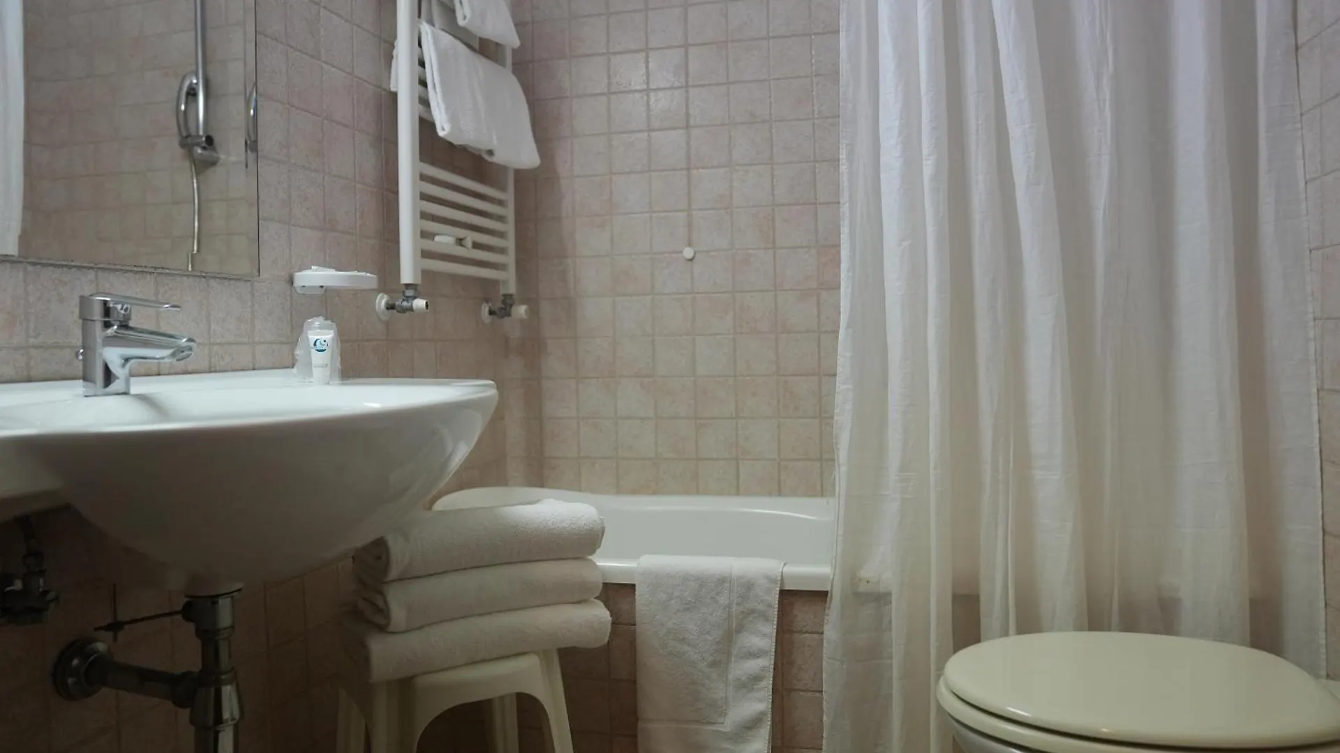 Hotel Albatros Mestre 4*,  Italy